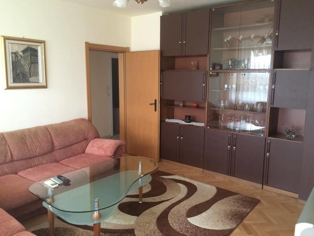 Apartment Marasha Plovdiv Esterno foto